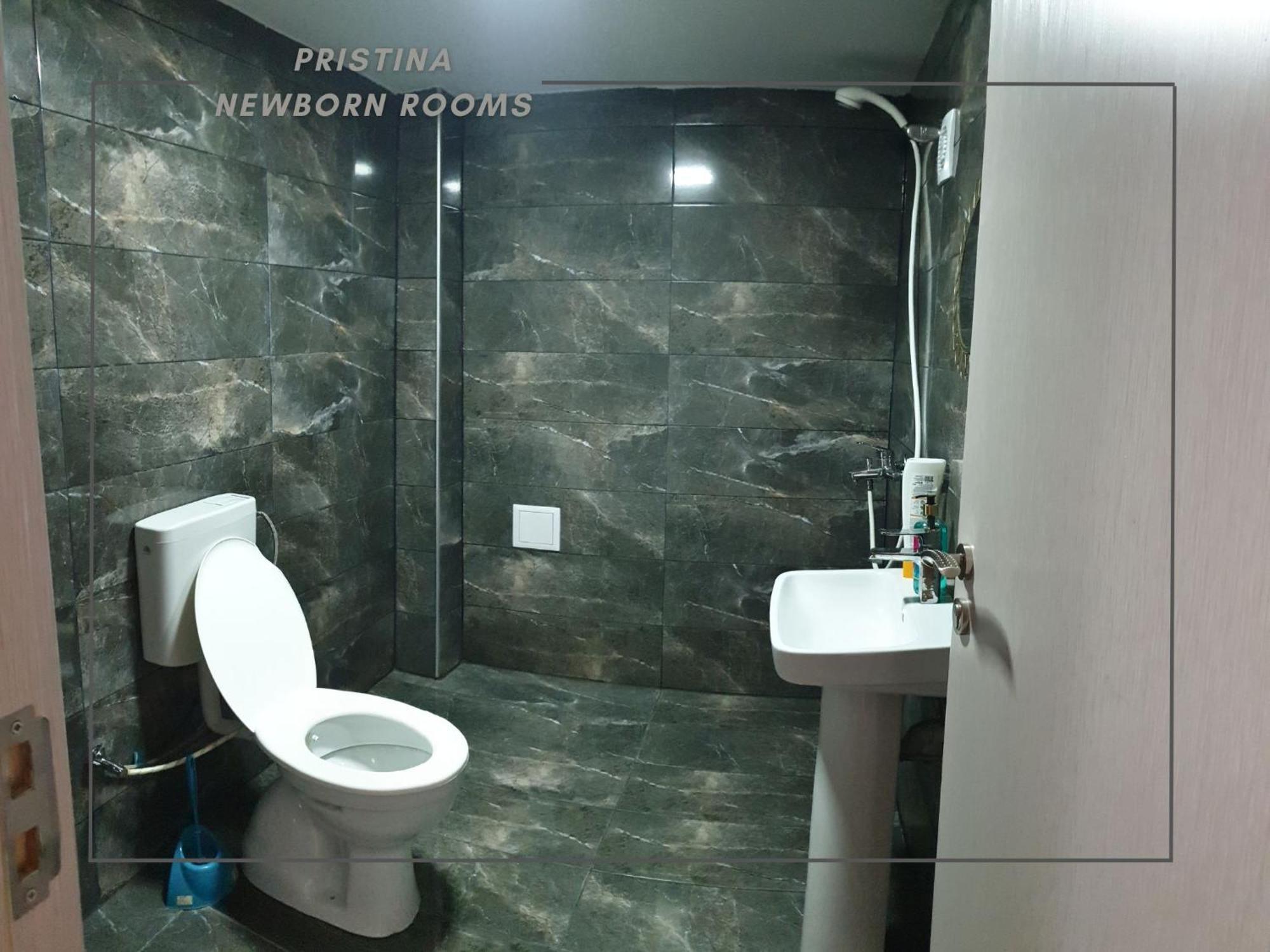 Pristina Newborn Rooms Buitenkant foto